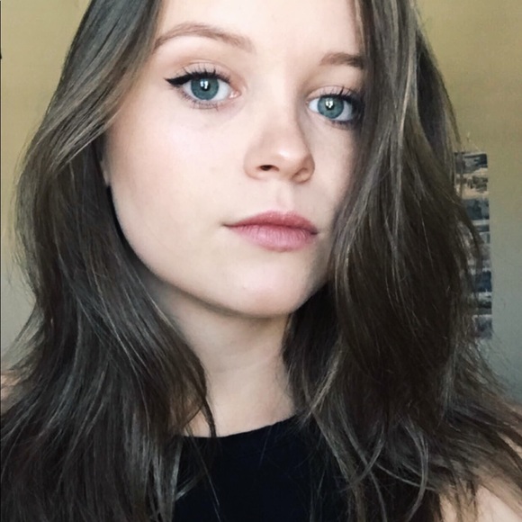 Meet your Posher, Madi - Picture 1 of 1